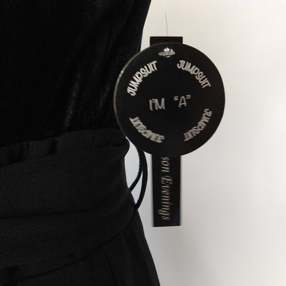 Vintage Y2K Black Velvet Jumpsuit Size 12 L Cold Shoulder Sweetheart Neckline - Picture 10 of 13